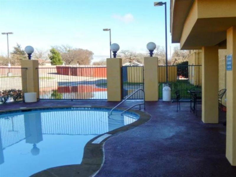 Motel 6-Mesquite, Tx - 발츠스프링스 외부 사진