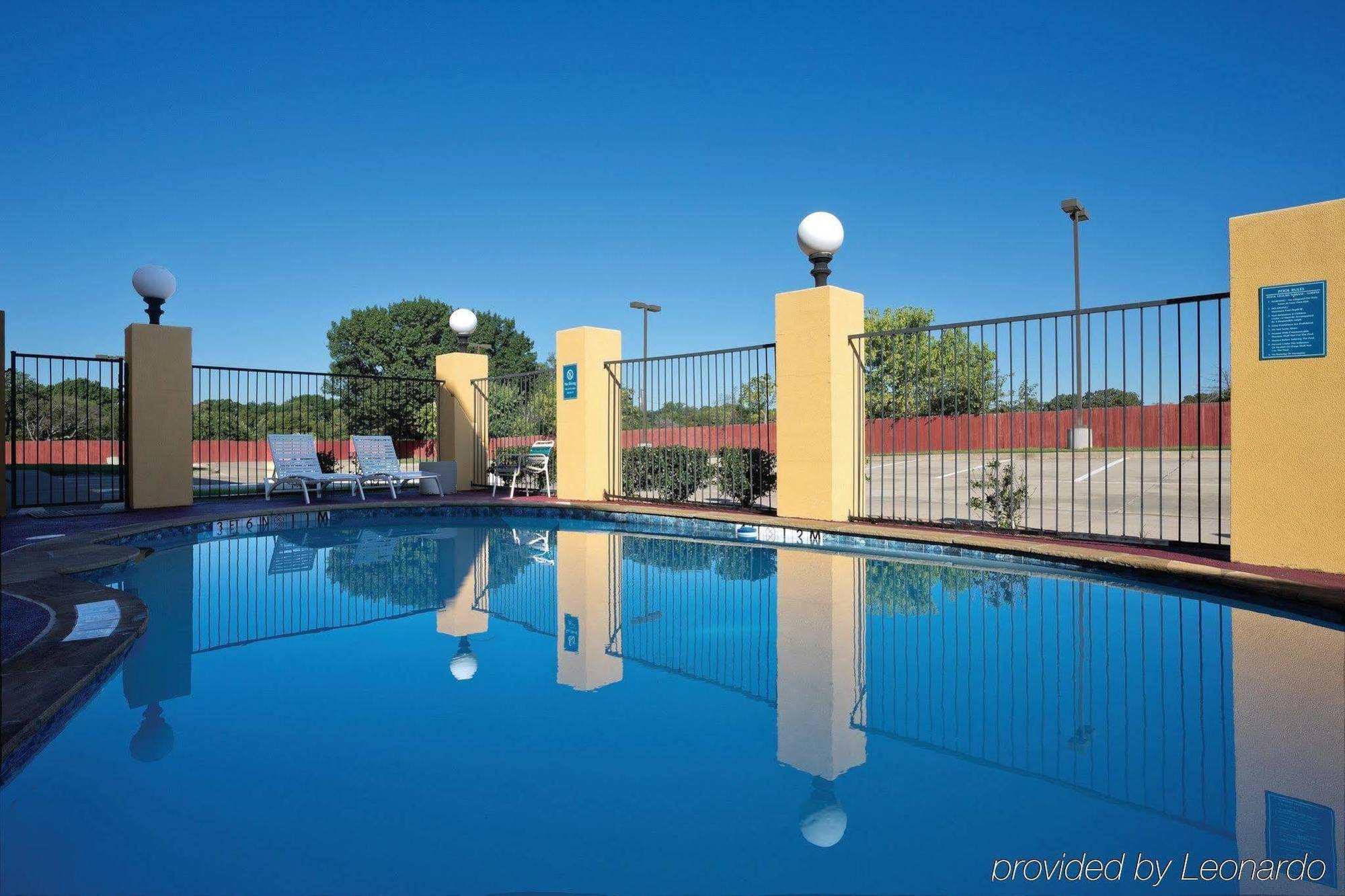 Motel 6-Mesquite, Tx - 발츠스프링스 외부 사진